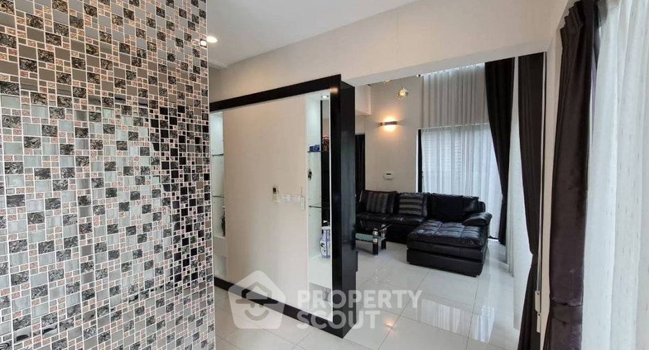 For rent 6 ベッドルーム house in Prawet, Bangkok