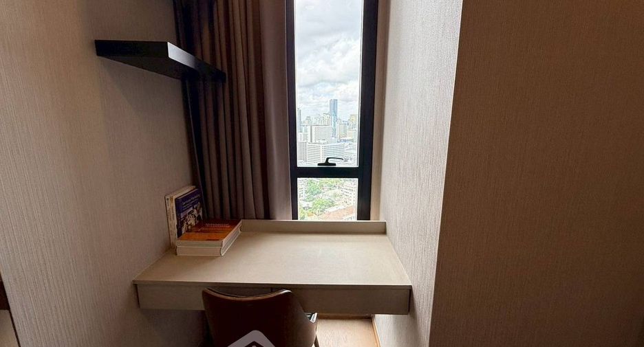 Wohnung zur Miete mit 1 Zimmer in Bang Rak, Bangkok