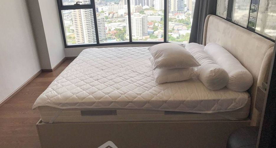 À louer 1 chambre condo à Khlong Toei, Bangkok