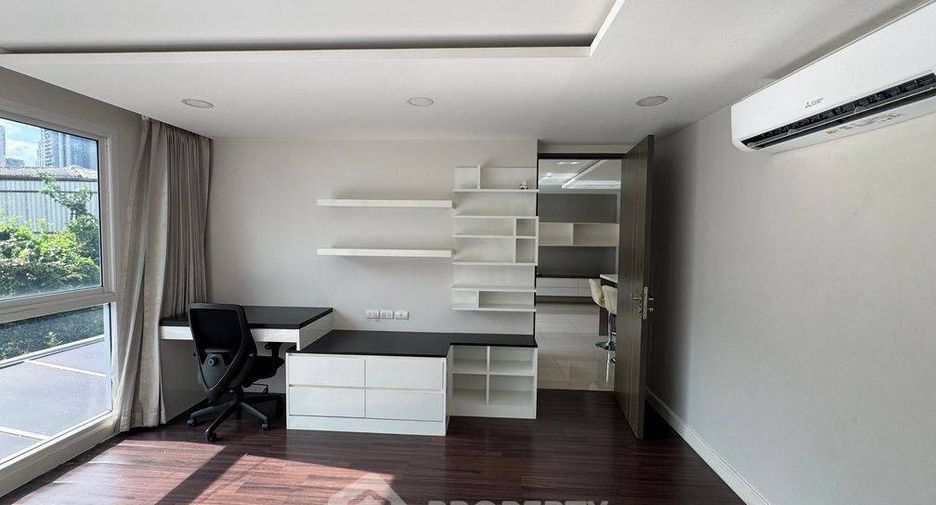 For rent 1 bed apartment in Khlong Toei, Bangkok
