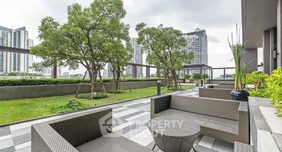 Condo en alquiler de 1 habitaciones en Khlong Toei, Bangkok