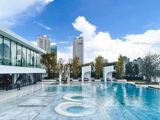 出租 2 卧室 公寓 在 Khlong San, 曼谷