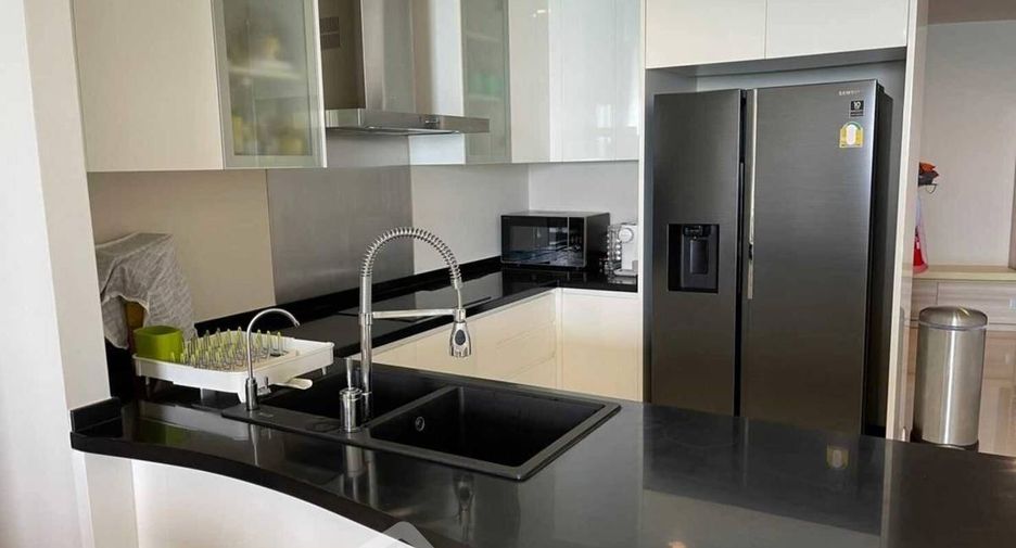 For rent 2 bedrooms condo in Sattahip, Chonburi