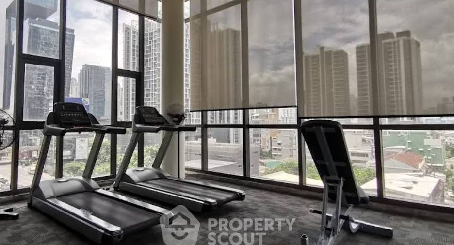 For rent 2 ベッドルーム condo in Huai Khwang, Bangkok