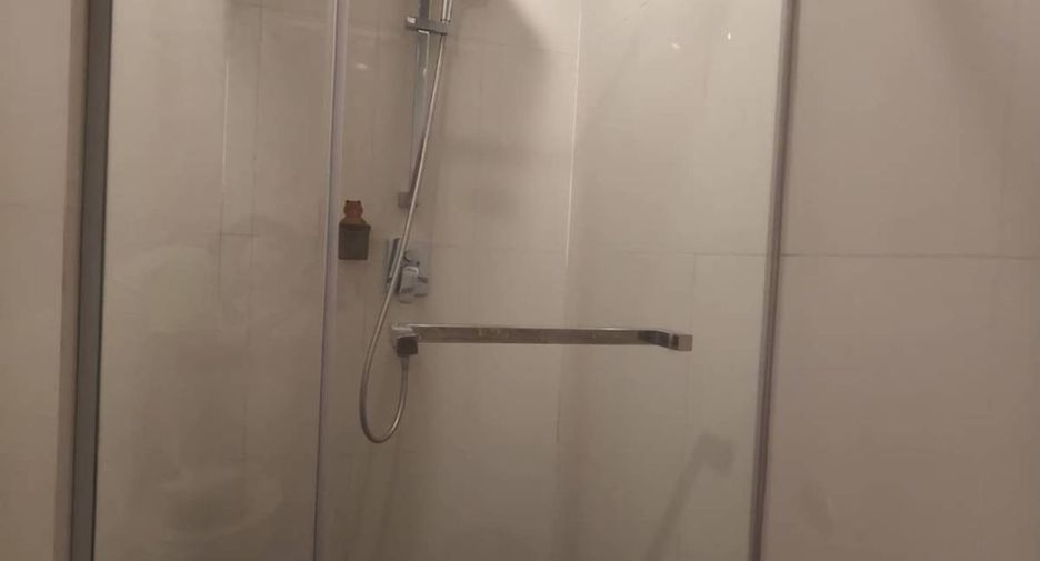 Condo en alquiler de 2 habitaciones en Khlong Toei, Bangkok