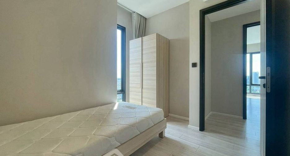 For rent 2 bedrooms condo in Ratchathewi, Bangkok
