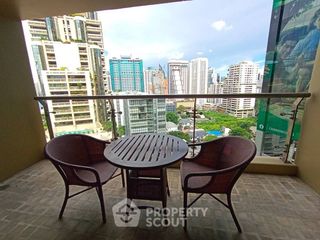 For rent 3 bedrooms condo in Khlong Toei, Bangkok