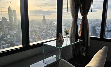 À louer 2 chambres condo à Bang Rak, Bangkok