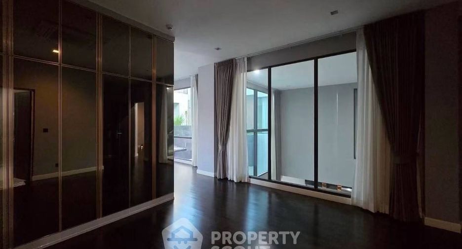 Casa en alquiler de 4 habitaciones en Suan Luang, Bangkok