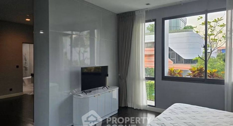 Casa en alquiler de 4 habitaciones en Suan Luang, Bangkok