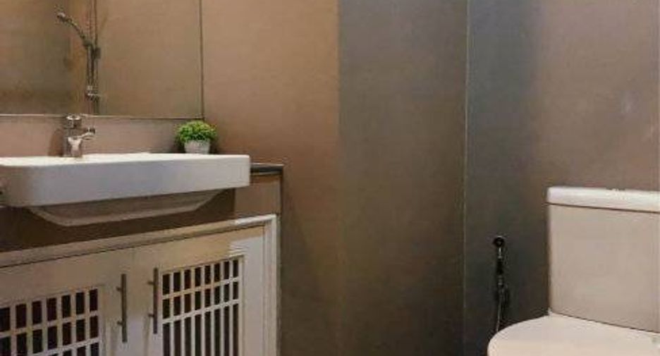 Condo en alquiler de 1 habitaciones en Phaya Thai, Bangkok