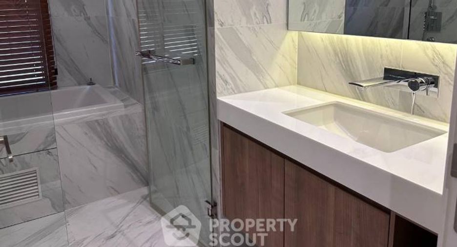 For rent 2 ベッドルーム condo in Khlong Toei, Bangkok