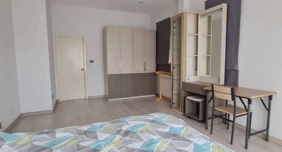 Haus zur Miete mit 4 Zimmer in East Pattaya, Pattaya