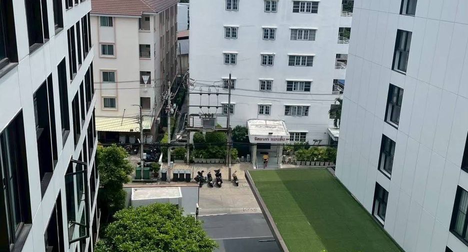 Condo en alquiler de 1 habitaciones en Watthana, Bangkok