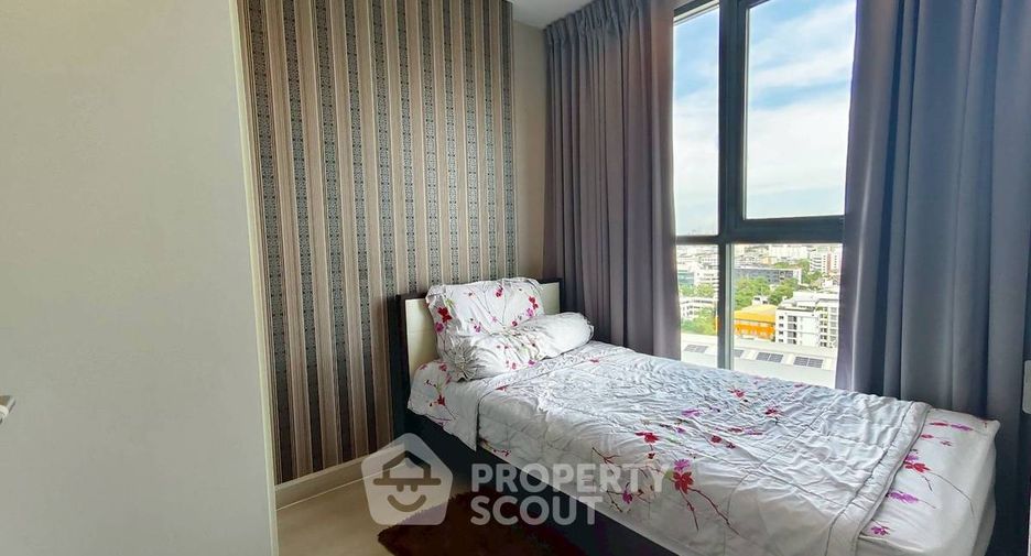 Condo en alquiler de 2 habitaciones en Phra Khanong, Bangkok