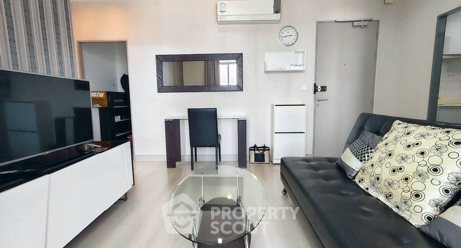 Condo en alquiler de 2 habitaciones en Phra Khanong, Bangkok