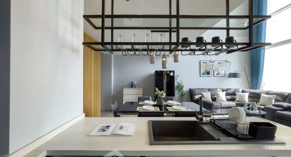 For rent 2 ベッドルーム condo in Sathon, Bangkok