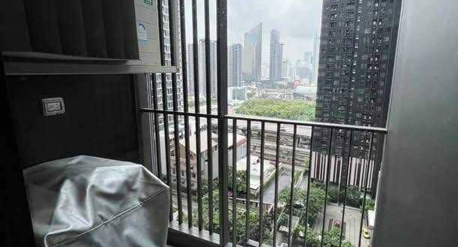 Condo en alquiler de 1 habitaciones en Huai Khwang, Bangkok