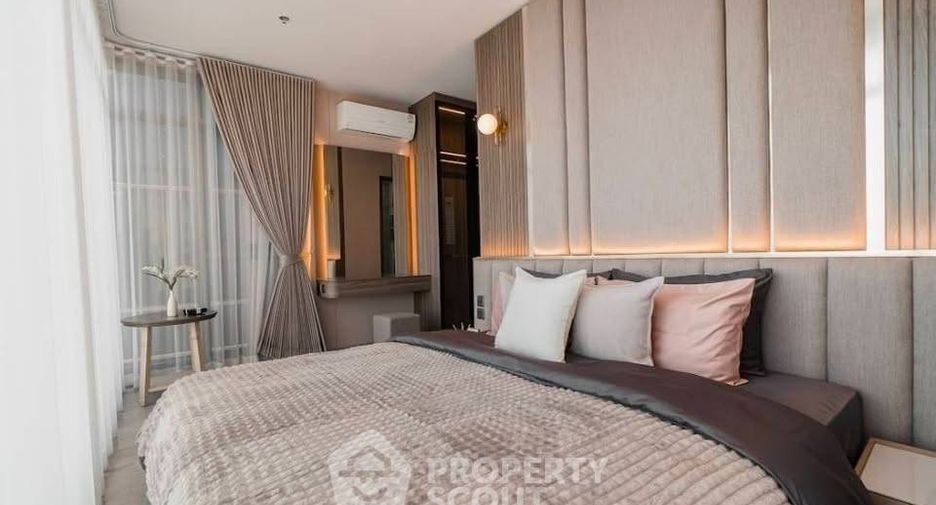 For rent 2 bedrooms condo in Watthana, Bangkok
