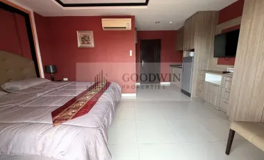 À louer et à vendre studio condo à Pratumnak, Pattaya