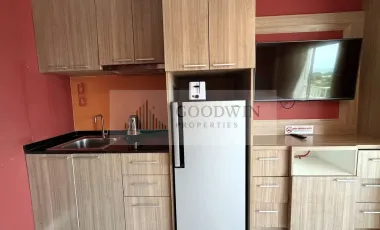 À louer et à vendre studio condo à Pratumnak, Pattaya