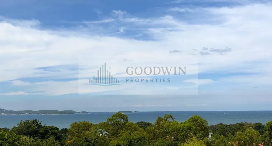 À louer et à vendre studio condo à Pratumnak, Pattaya