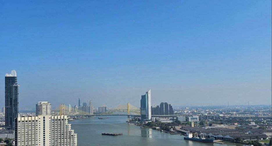For rent 2 bedrooms condo in Bang Kho Laem, Bangkok