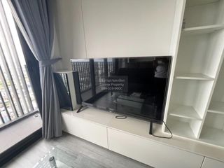 For rent 2 bedrooms condo in Phra Khanong, Bangkok