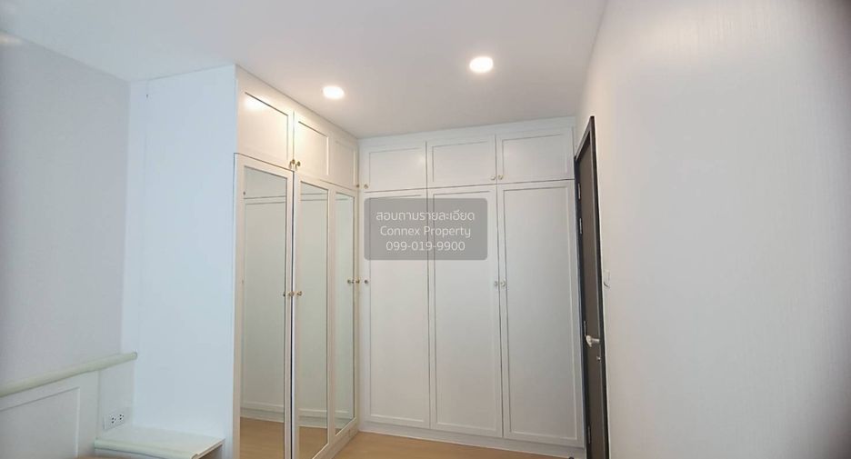 For rent 2 ベッドルーム condo in Huai Khwang, Bangkok