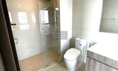 Condo en alquiler de 2 habitaciones en Bang Na, Bangkok