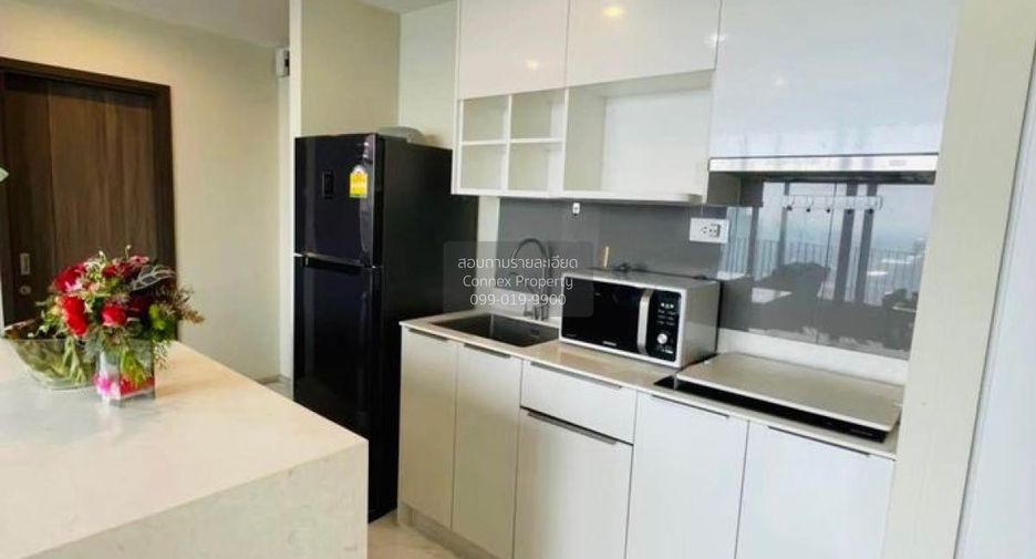 Condo en alquiler de 2 habitaciones en Bang Na, Bangkok