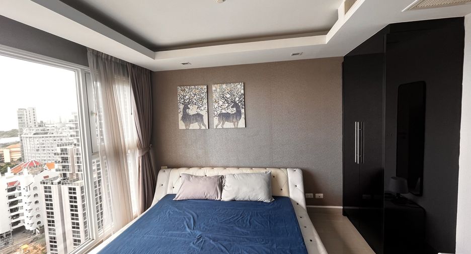 For rent 2 bedrooms condo in Pratumnak, Pattaya