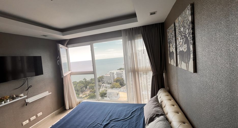 For rent 2 bedrooms condo in Pratumnak, Pattaya