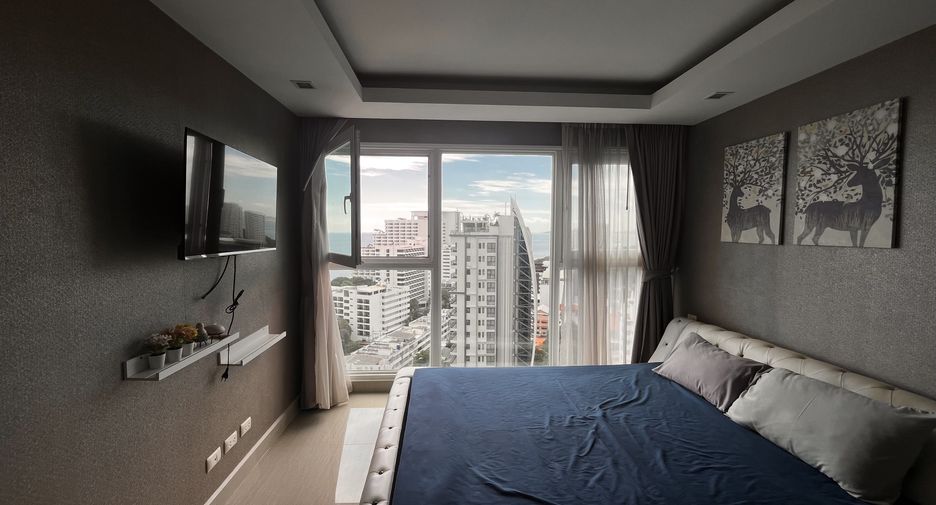 For rent 2 bedrooms condo in Pratumnak, Pattaya