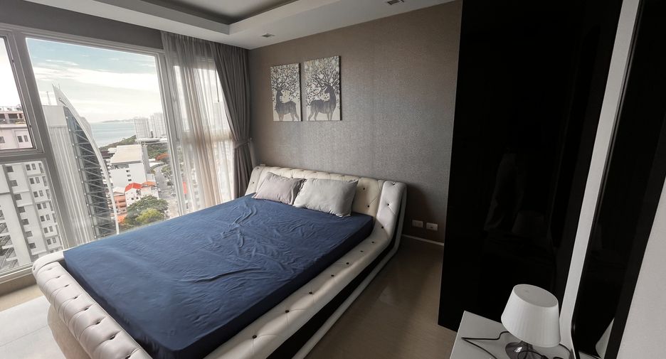 For rent 2 bedrooms condo in Pratumnak, Pattaya