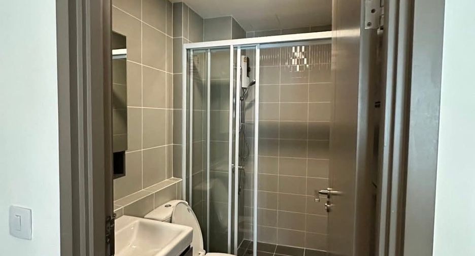 For rent 1 Beds condo in Bangkok Noi, Bangkok