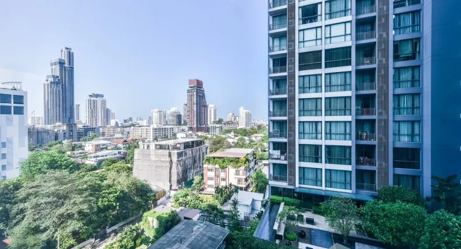 For rent and for sale 2 bedrooms condo in Khlong Toei, Bangkok
