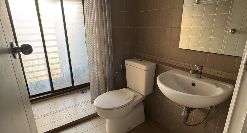 Wohnung zur Miete mit 1 Zimmer in Suan Luang, Bangkok