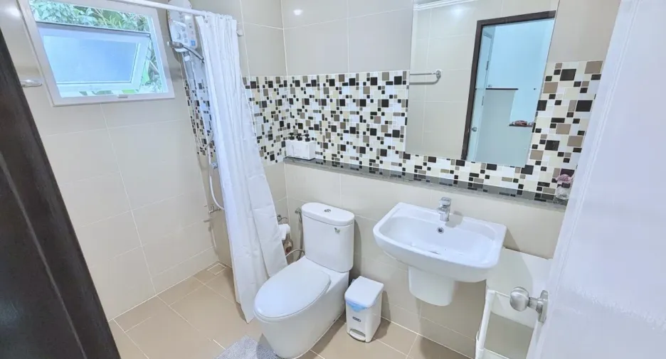 Casa en venta y en alquiler de 3 habitaciones en Mueang Phuket, Phuket
