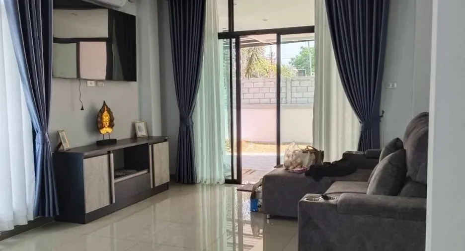 Haus zur Miete mit 4 Zimmer in Huay Yai, Pattaya