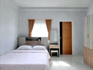 Продажа 3 спальни таунхаус в Банг Ламунг, Чонбури