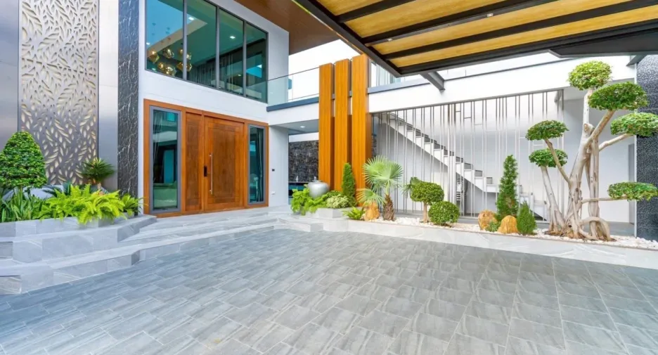 À vendre 6 chambres villa à East Pattaya, Pattaya