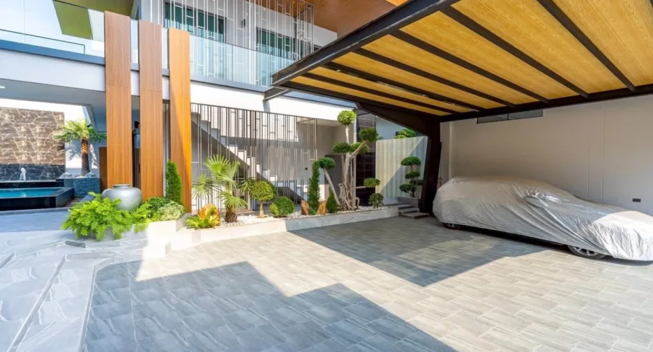 À vendre 6 chambres villa à East Pattaya, Pattaya