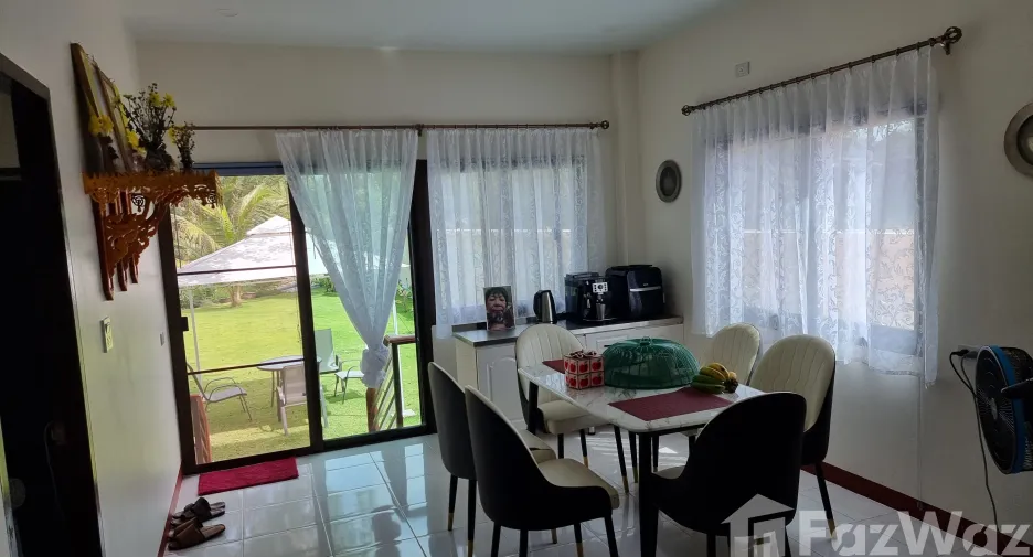 For sale 6 ベッドルーム house in Mueang Samut Songkhram, Samut Songkhram