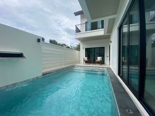 Villa en alquiler de 3 habitaciones en Mueang Phuket, Phuket