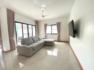 Villa en alquiler de 3 habitaciones en Mueang Phuket, Phuket