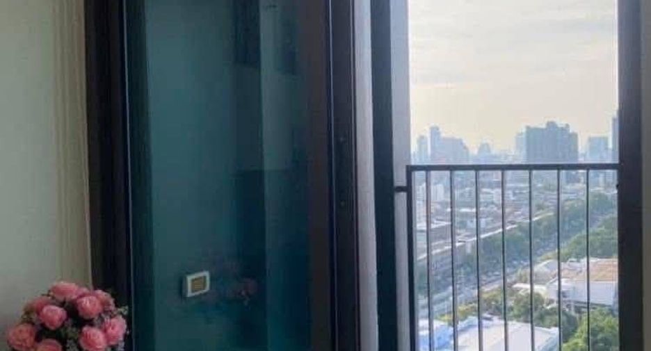 For rent スタジオ condo in Khlong Toei, Bangkok