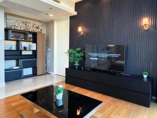À louer 2 chambres condo à Watthana, Bangkok