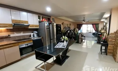 Condo en venta de 2 habitaciones en Mueang Phuket, Phuket