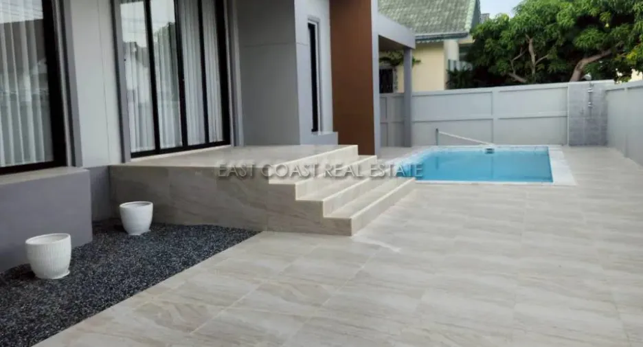 For rent and for sale 4 bedrooms house in Bang Lamung, Chonburi